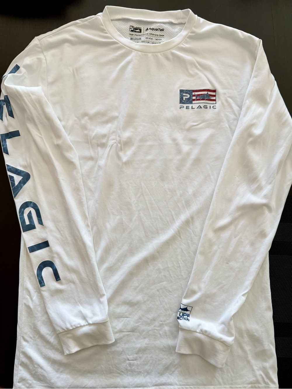 Pelagic Bundle -Boys Red, White & Blue Fishing Shorts & Matching shirt Size M. - Picture 5 of 9